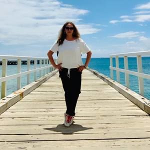 Meet your Posher, Sandra